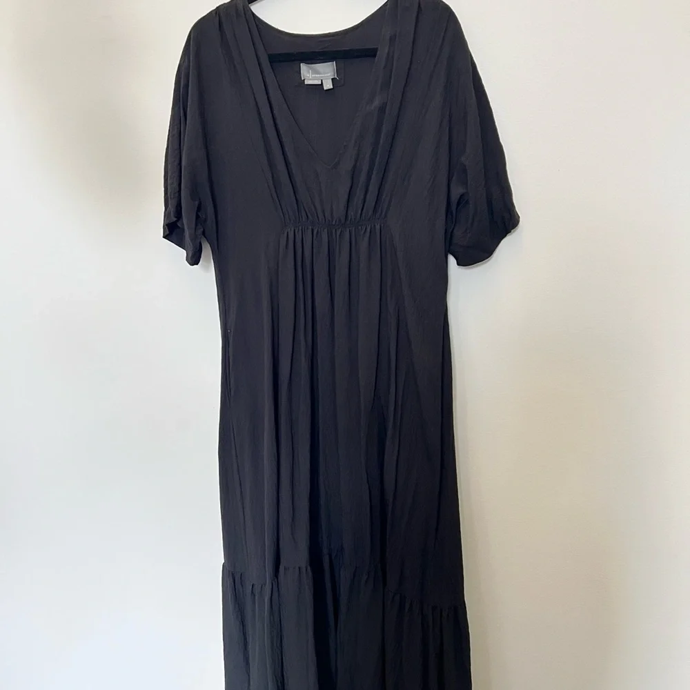 Elegant Black Maxi Dress - Anthropologie. With pockets! - Picture 5 of 6